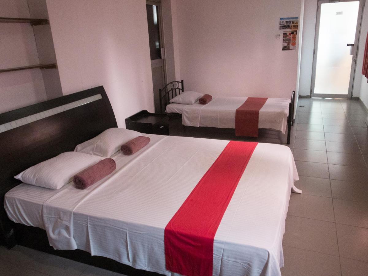 Backpack Lanka Hostel Коломбо Екстериор снимка